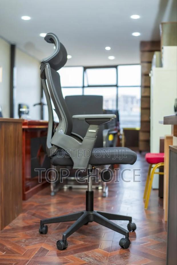 Office Chairs - thumbnail 2