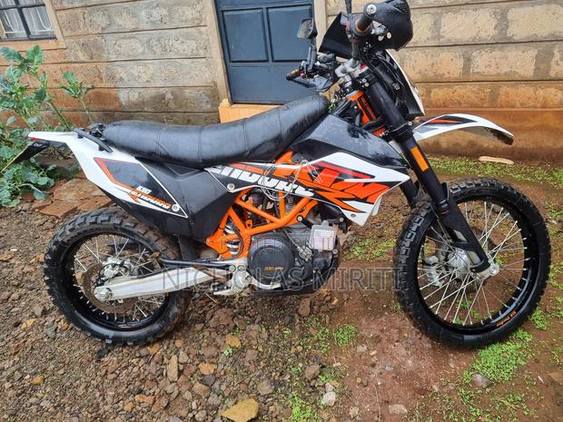 KTM 2018 Orange - main view