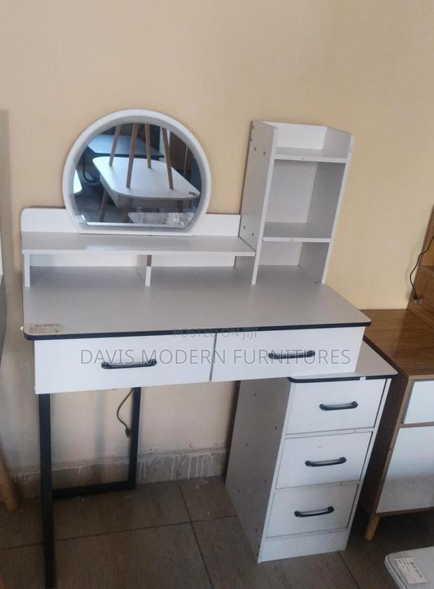 Mirror Teble With Drawers and Shelves