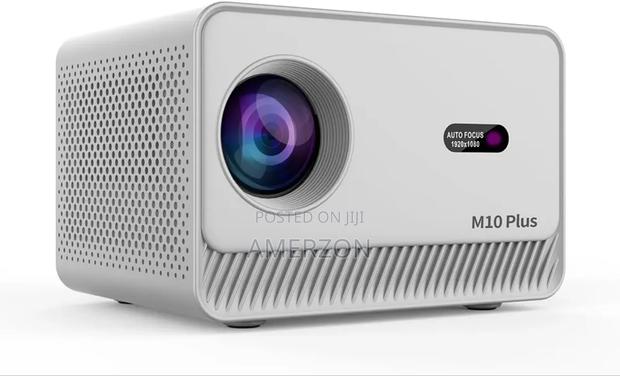 High Clear Projector With Dual Wifi an Bluetooth - main view