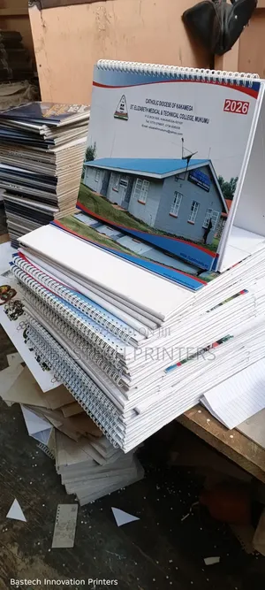 Custom Desktop Calendars – Your Brand on Every Desk