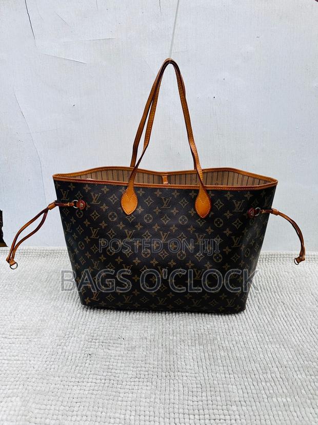 Authentic Louis Vuitton Neverfull Monogram Tote Bag
