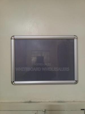 Wall Mounted A3 Snapper Frame for Hospitals - thumbnail 2