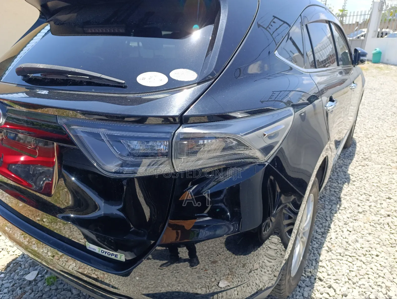 Toyota Harrier 2.0 2018 Black