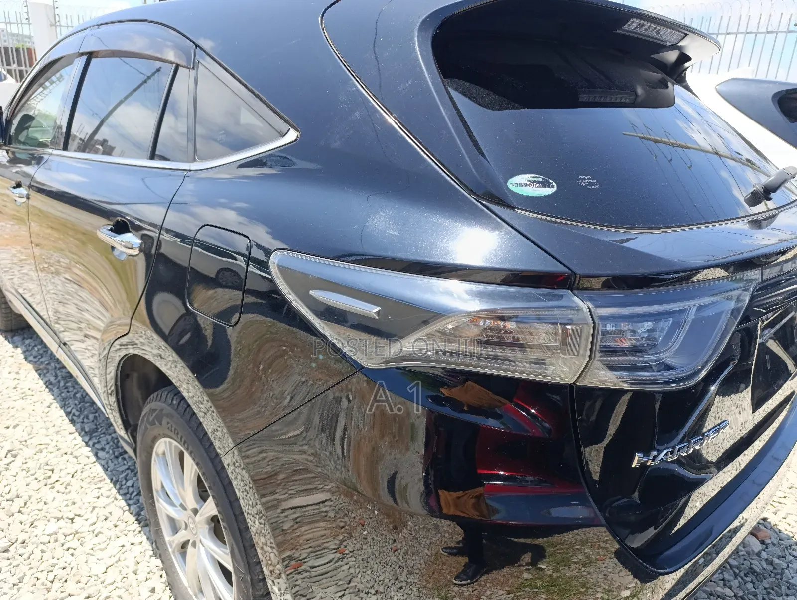Toyota Harrier 2.0 2018 Black
