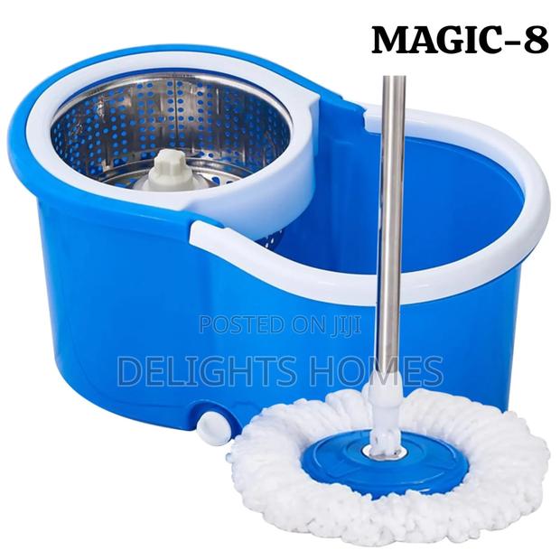 Spin Mop and Bucket With Metallic Spinner_dav - main view