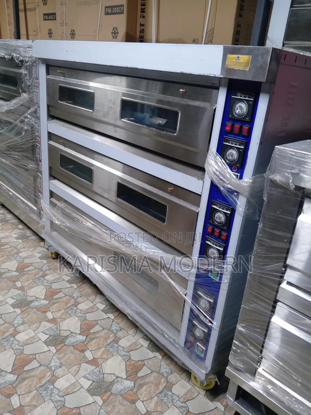Baking Oven Nine Trays Three Deck Oven - main view