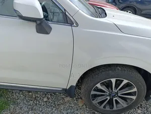 Subaru Forester 2.0XT Premium AWD 2018 White