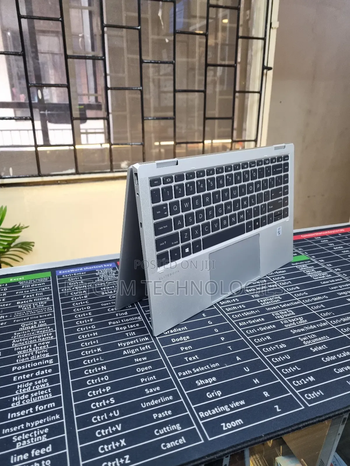 Laptop HP EliteBook x360 1040 G7 16GB Intel Core i7 SSD 512GB