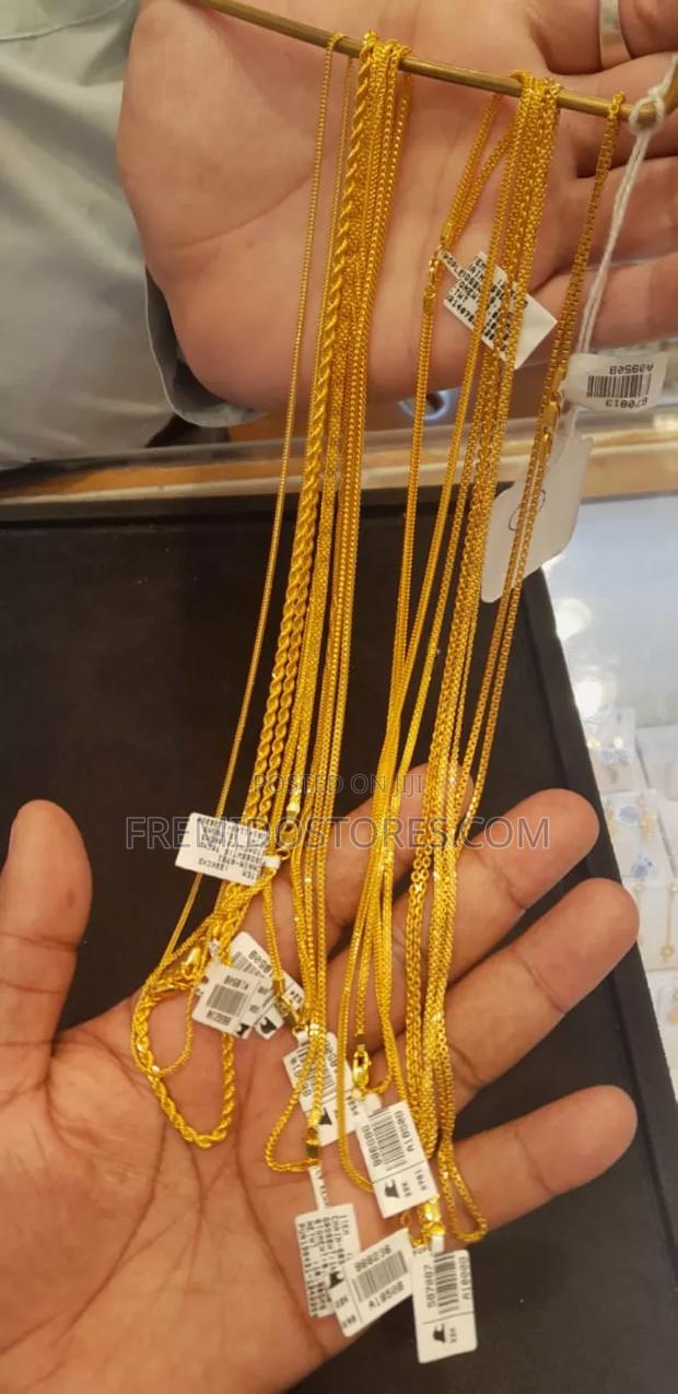 Gold Chain - thumbnail 4