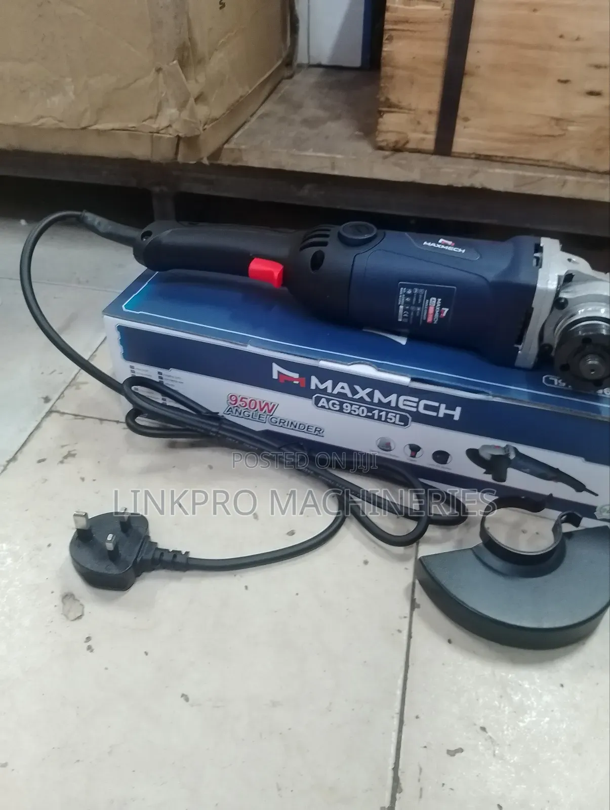 Maxmech 950 Watts Angle Grinder