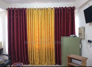 Mastered Curtain Maroon Curtain