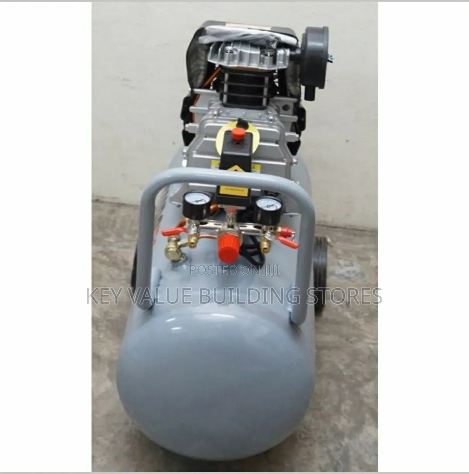Consistent Flow NML Italy Air Compressor 100l