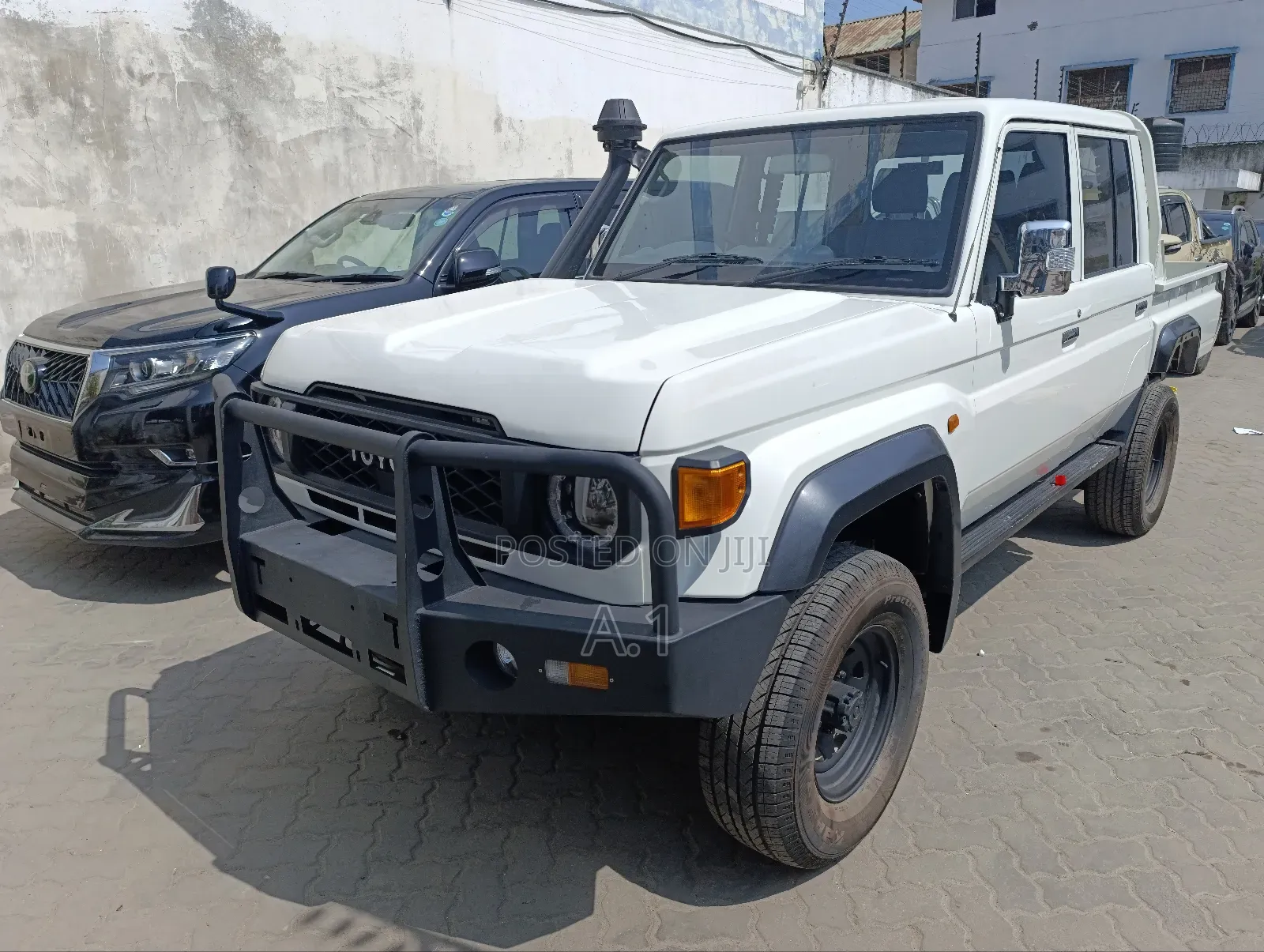Toyota Land Cruiser 2019 White