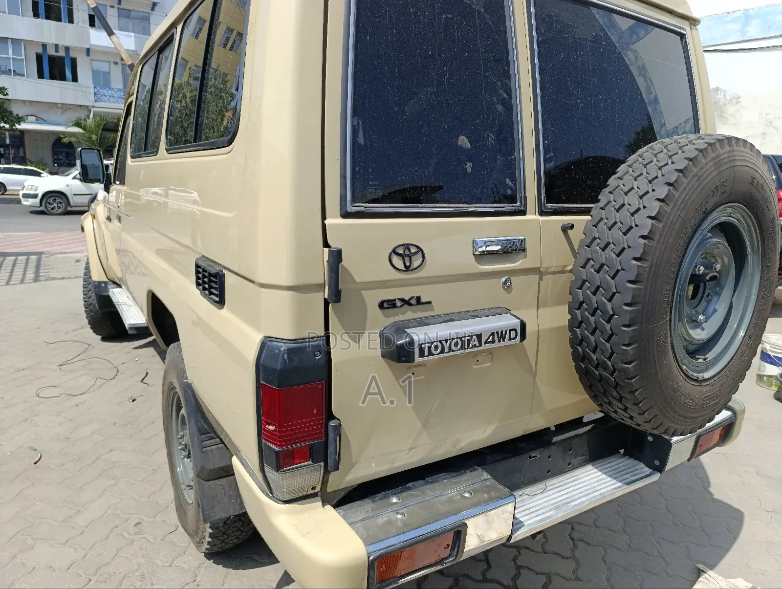 Toyota Land Cruiser 4.5 V8 GXR 2018 Gray
