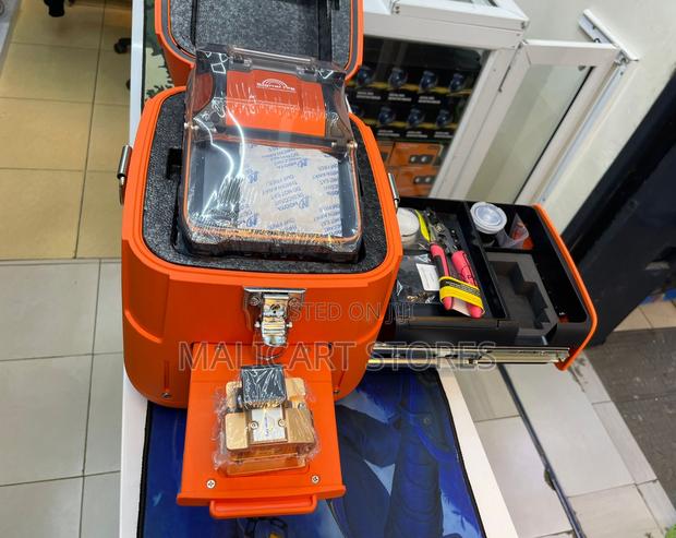 Ai -9 Fusion Splicer - main view