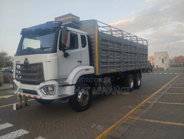 Sinotruk Howo-nx 6*4 Rigid Truck Rhd - main view