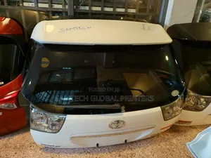 Genuine Ex Japan Toyota Harrier 240 Boot Available