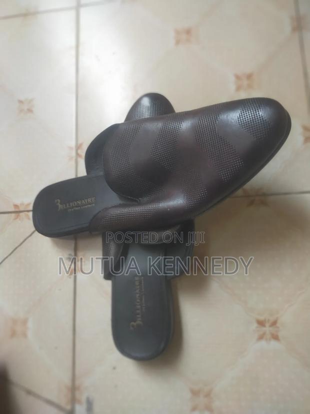 Shoe Size 45 - thumbnail 2