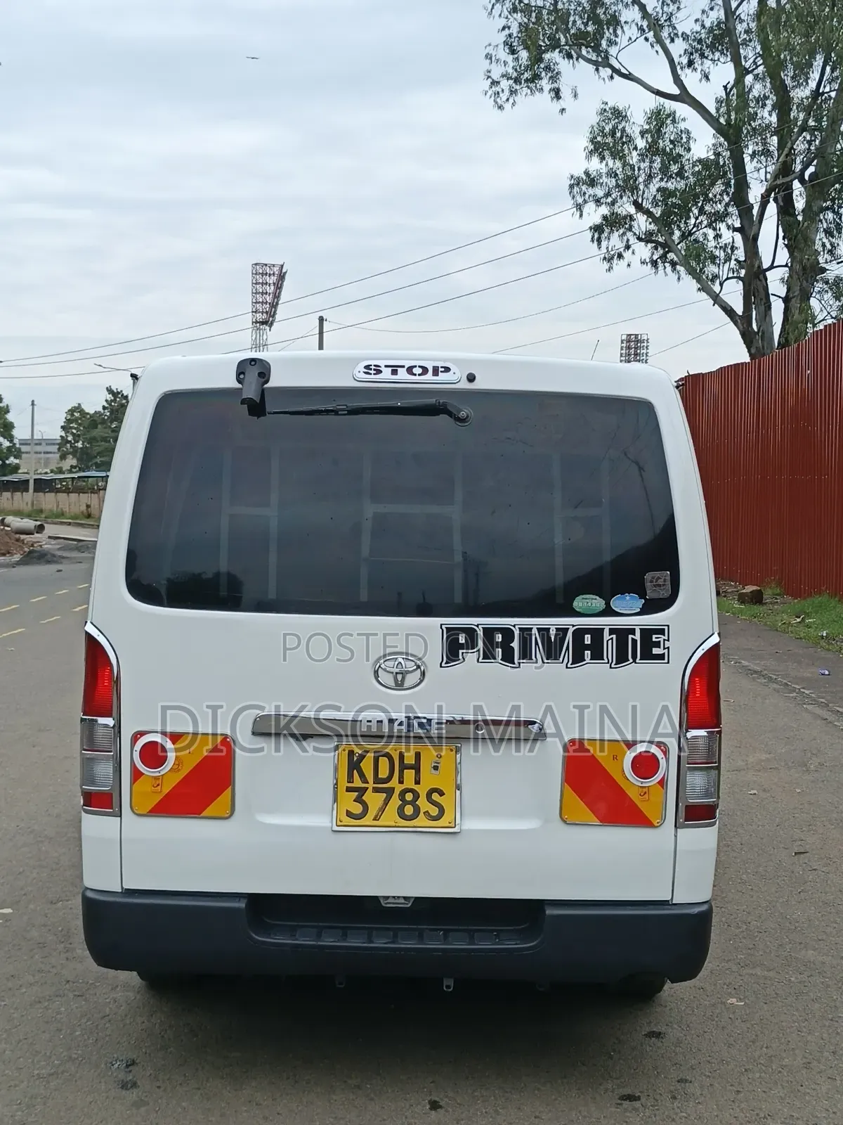 Toyota HiAce 2014 White