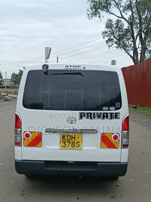 Toyota HiAce 2014 White