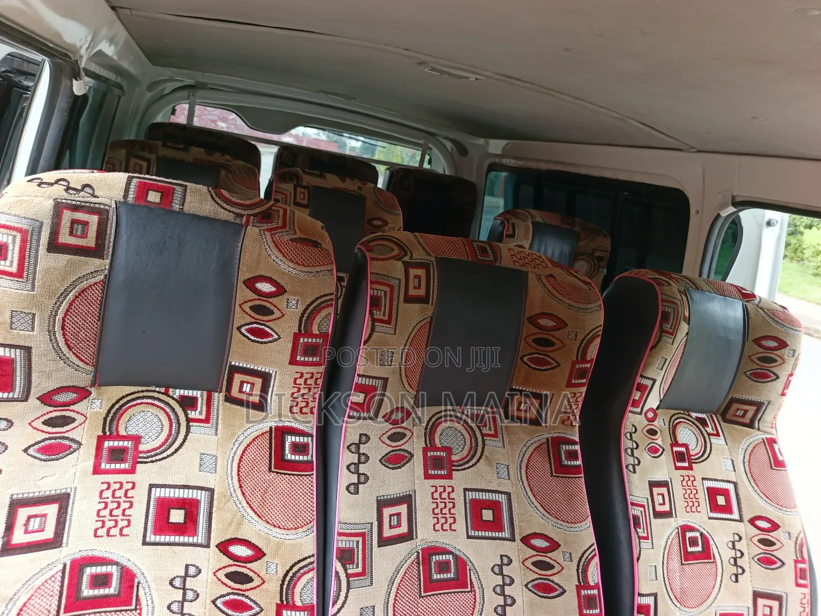 Toyota HiAce 2014 White