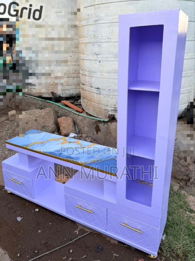 Executive Tv Stand - main view