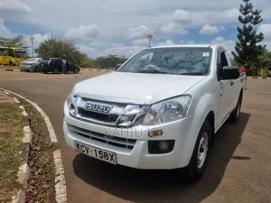 Isuzu D-MAX 2012 White