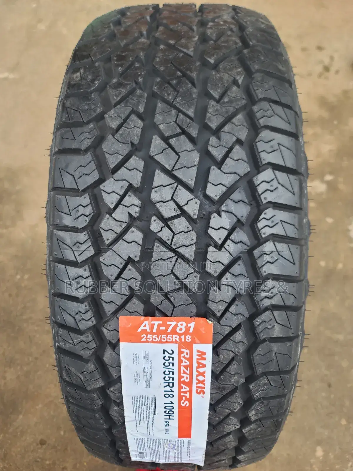255 /55 R18 Maxxis Tyres 109h Razr a/T-781 All-Terrain