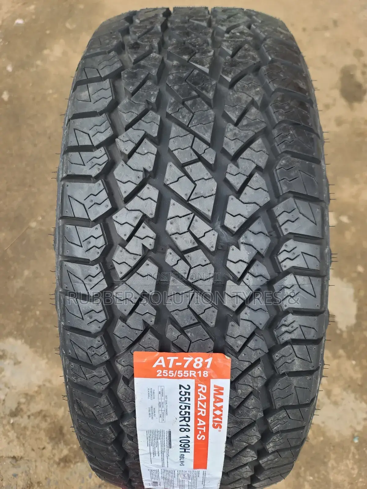 255 /55 R18 Maxxis Tyres 109h Razr a/T-781 All-Terrain