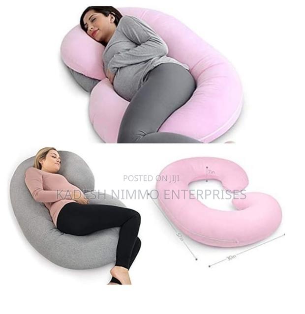 C Shaped Soft Material Pregnancy Pillow - main view