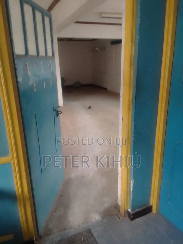 Office/Godown on 1st Floor on Road a Industrial Area - thumbnail 4