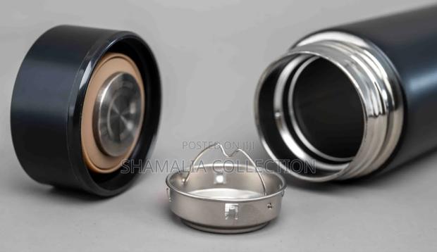 Black Flask With Glossy Finishing - thumbnail 2