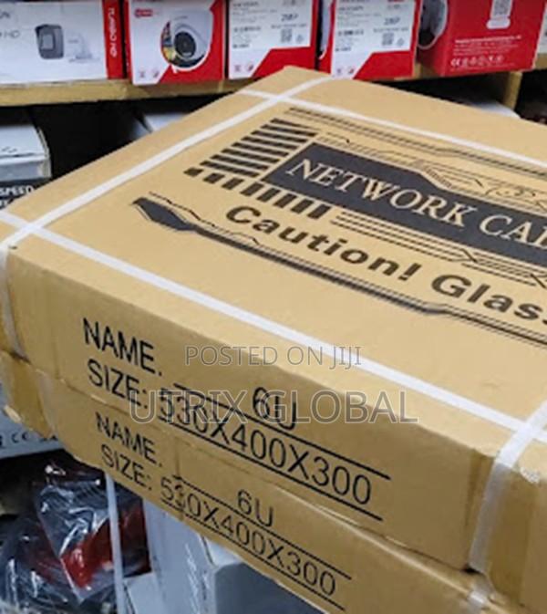 6u Data Enclosure 530x400x300 For It Equipment - main view