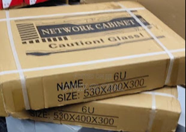 6u Lockable Wall Rack 530x400x300 For Switches