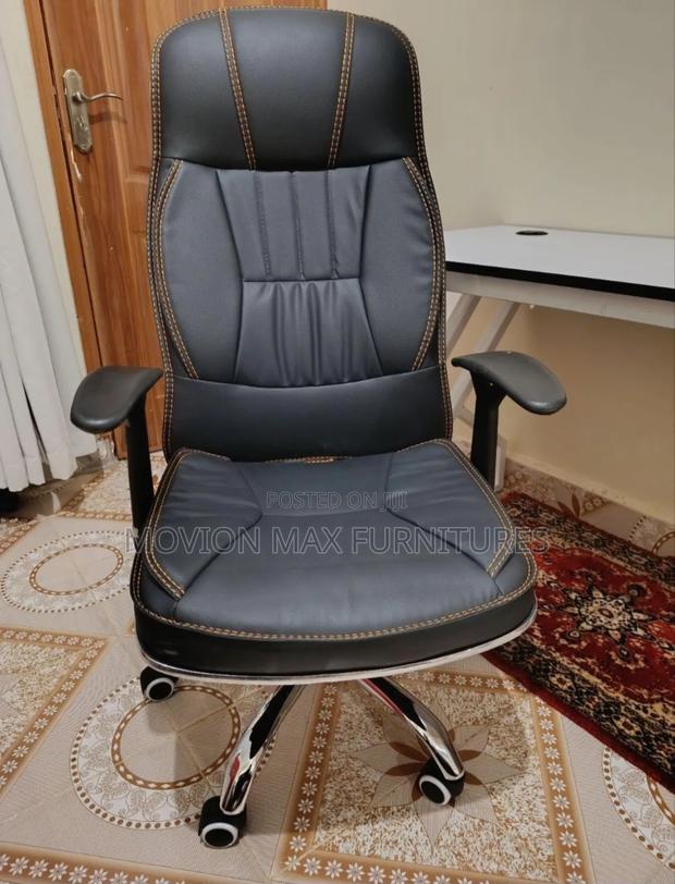 Padded Boss Recliner Chairs - main view