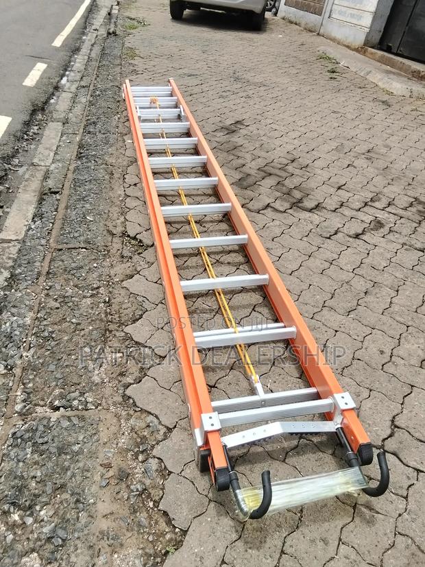 24fts Extension Ladder - thumbnail 3