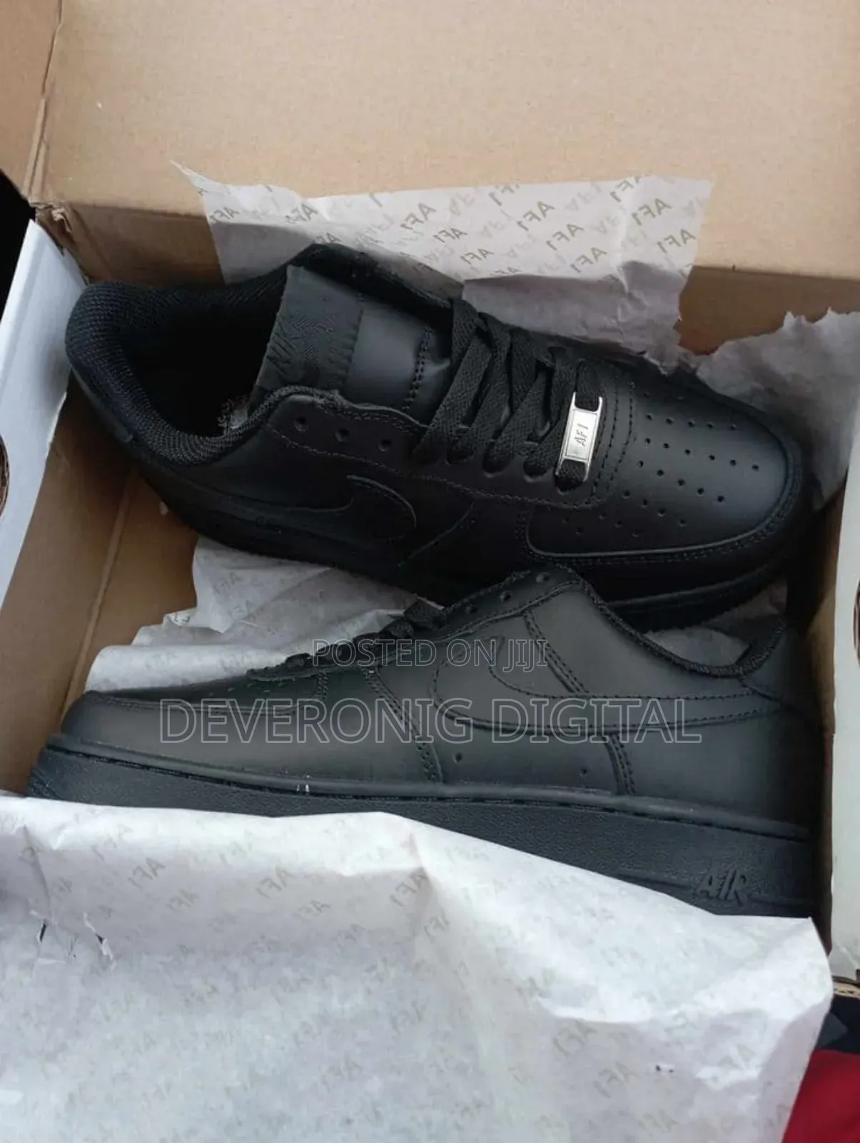 Airfoce Maziwa 
Sizes White 36-44
Black -36-44