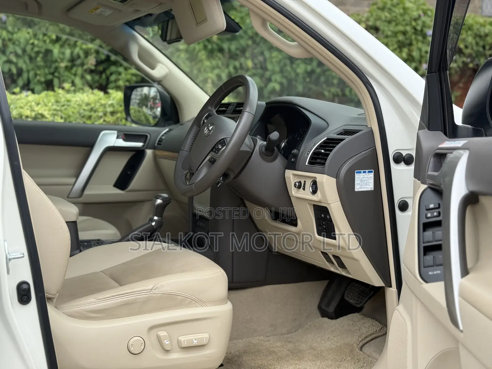 Toyota Land Cruiser Prado 2.7 2021 White