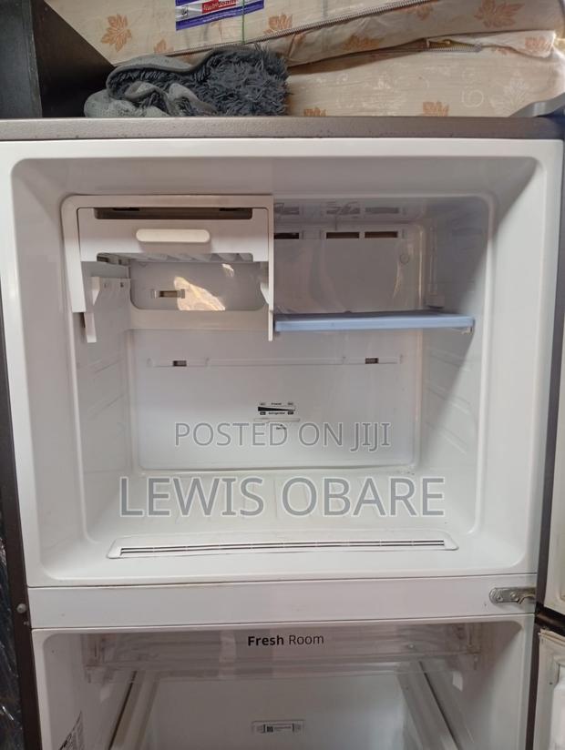 Samsung Fridge - thumbnail 4