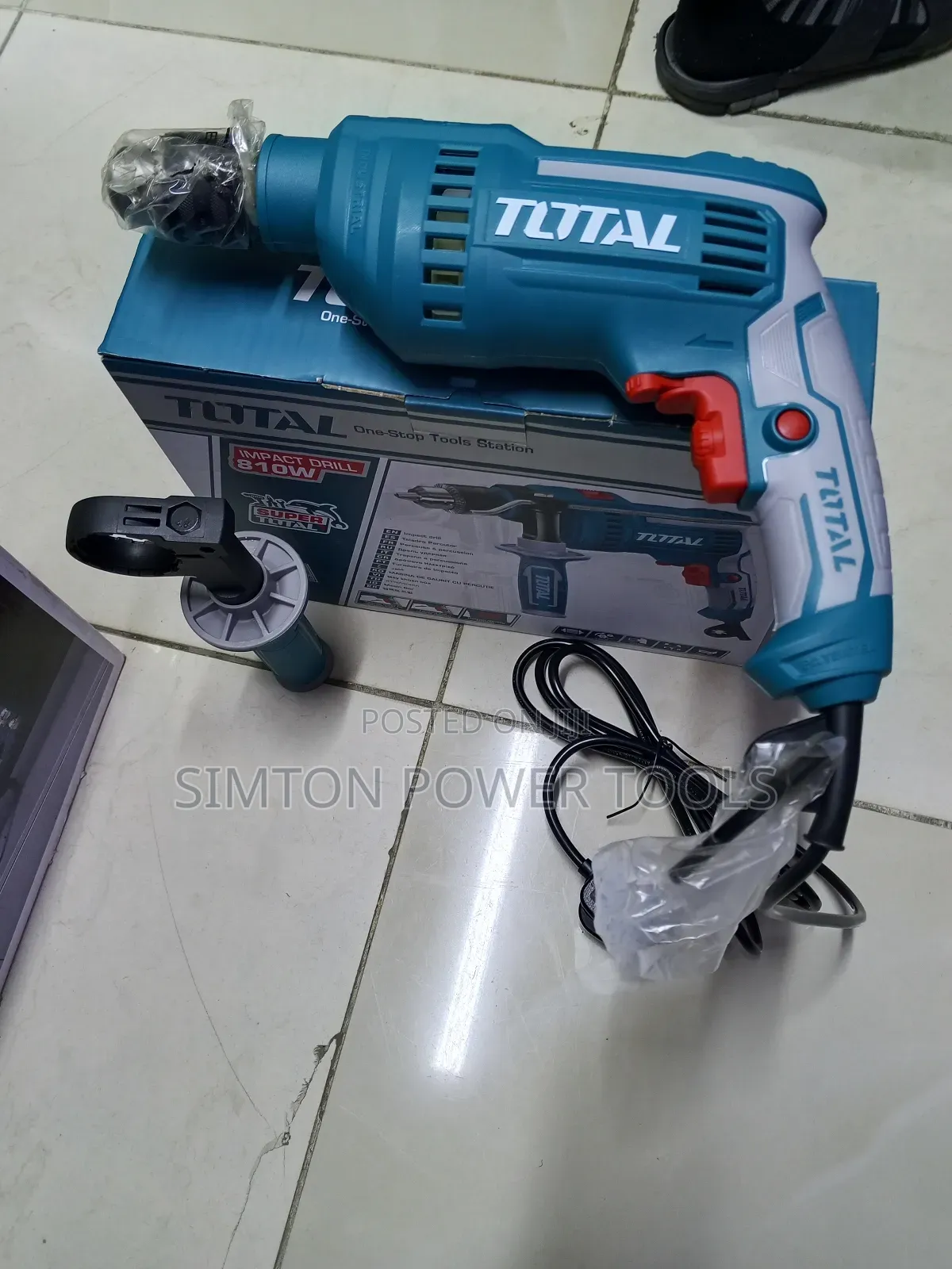 810w Total Impact Drill