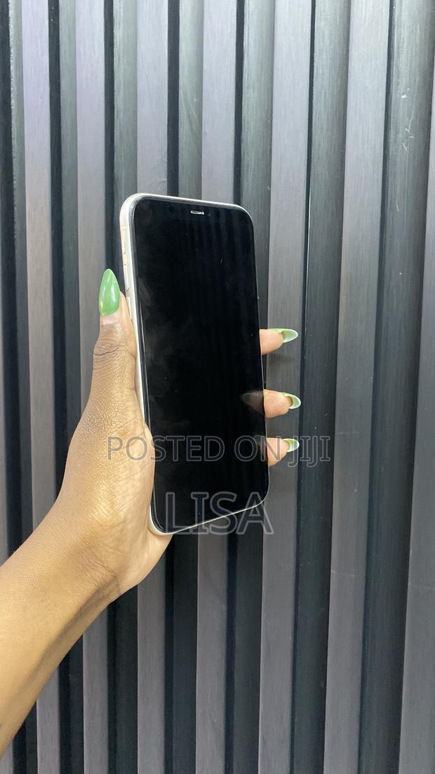 Apple iPhone 11 128 GB White - thumbnail 4