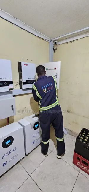 Chengdu Restaurant on Solar Inverter Batteries