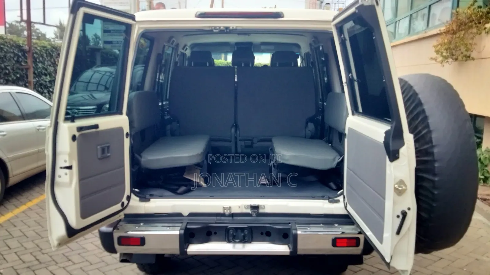 Toyota Land Cruiser 76 Series 2024 White