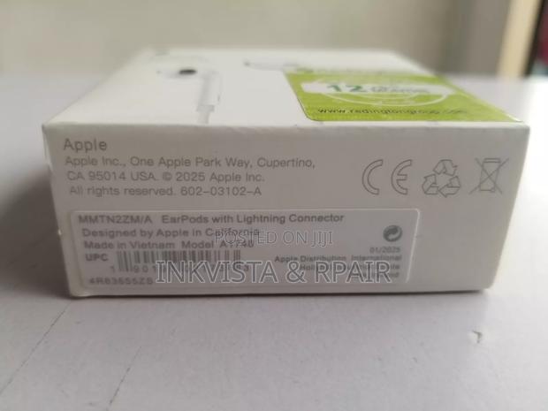 Original Apple Lighting Earphone - thumbnail 3