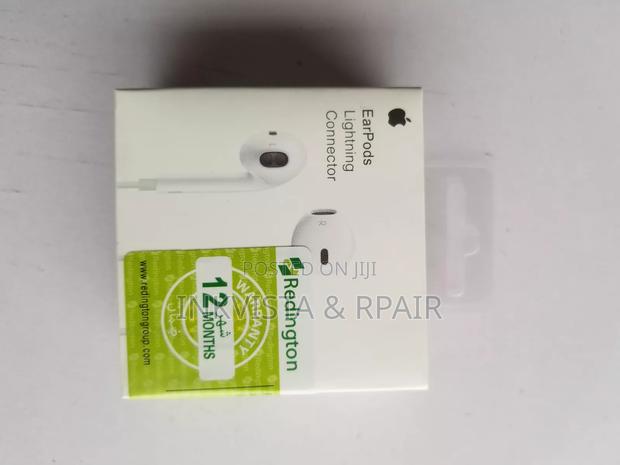 Original Apple Lighting Earphone - thumbnail 4