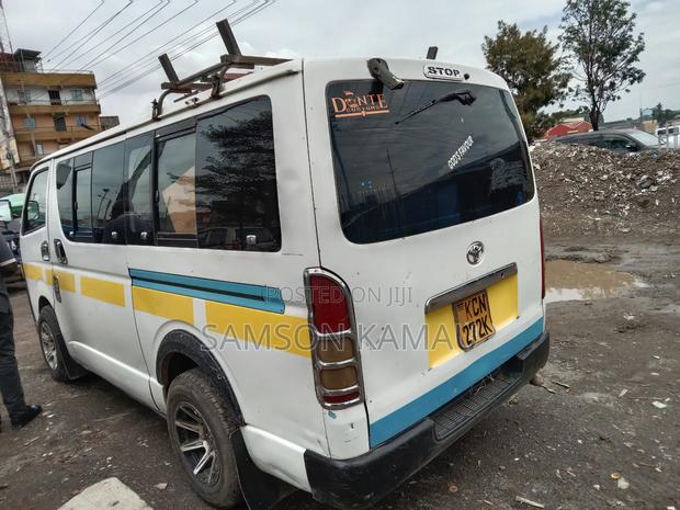 Toyota HiAce 2014 White - thumbnail 5