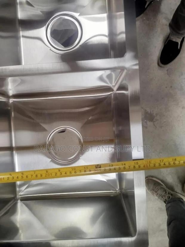 Kitchen Sink With Accessories - thumbnail 3