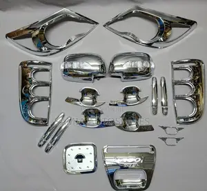 Chrome Kit Vigo 06-11 - With Lights