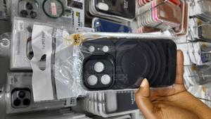 Spish Silicone Case for iPhone 17 Pro Built-in Camera Stash Stand - thumbnail 2